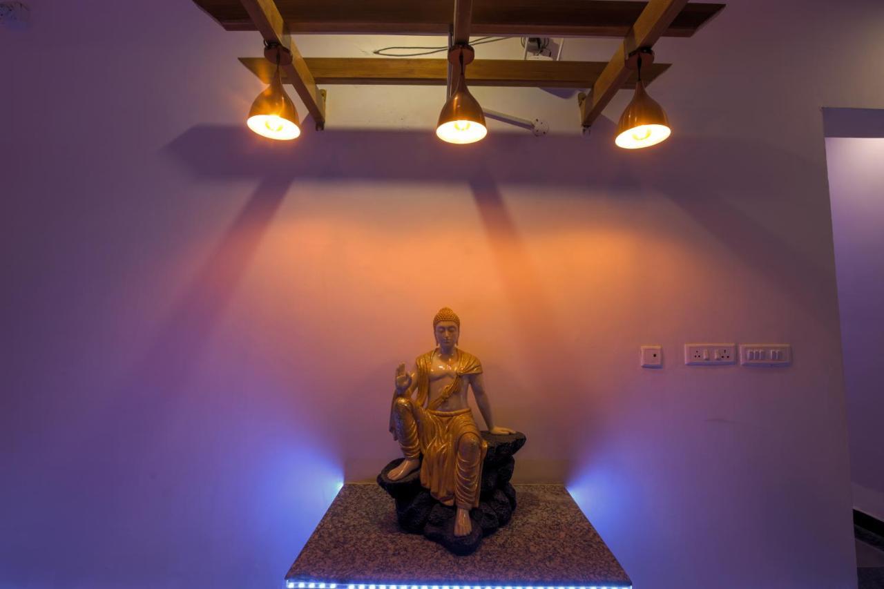 Twin Towers Bed and Breakfast Greater Noida Buitenkant foto