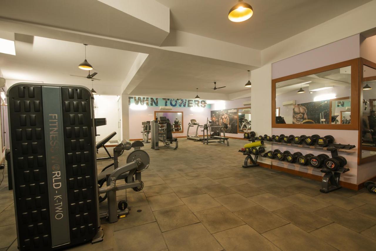 Twin Towers Bed and Breakfast Greater Noida Buitenkant foto