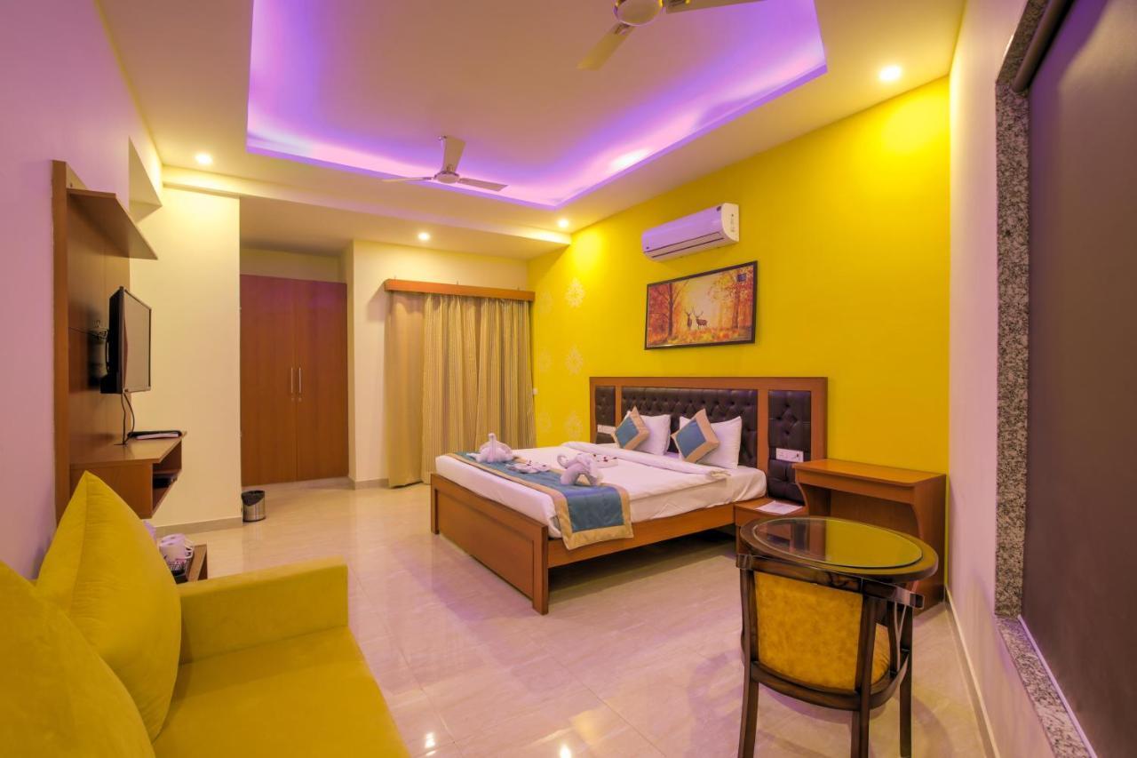 Twin Towers Bed and Breakfast Greater Noida Buitenkant foto
